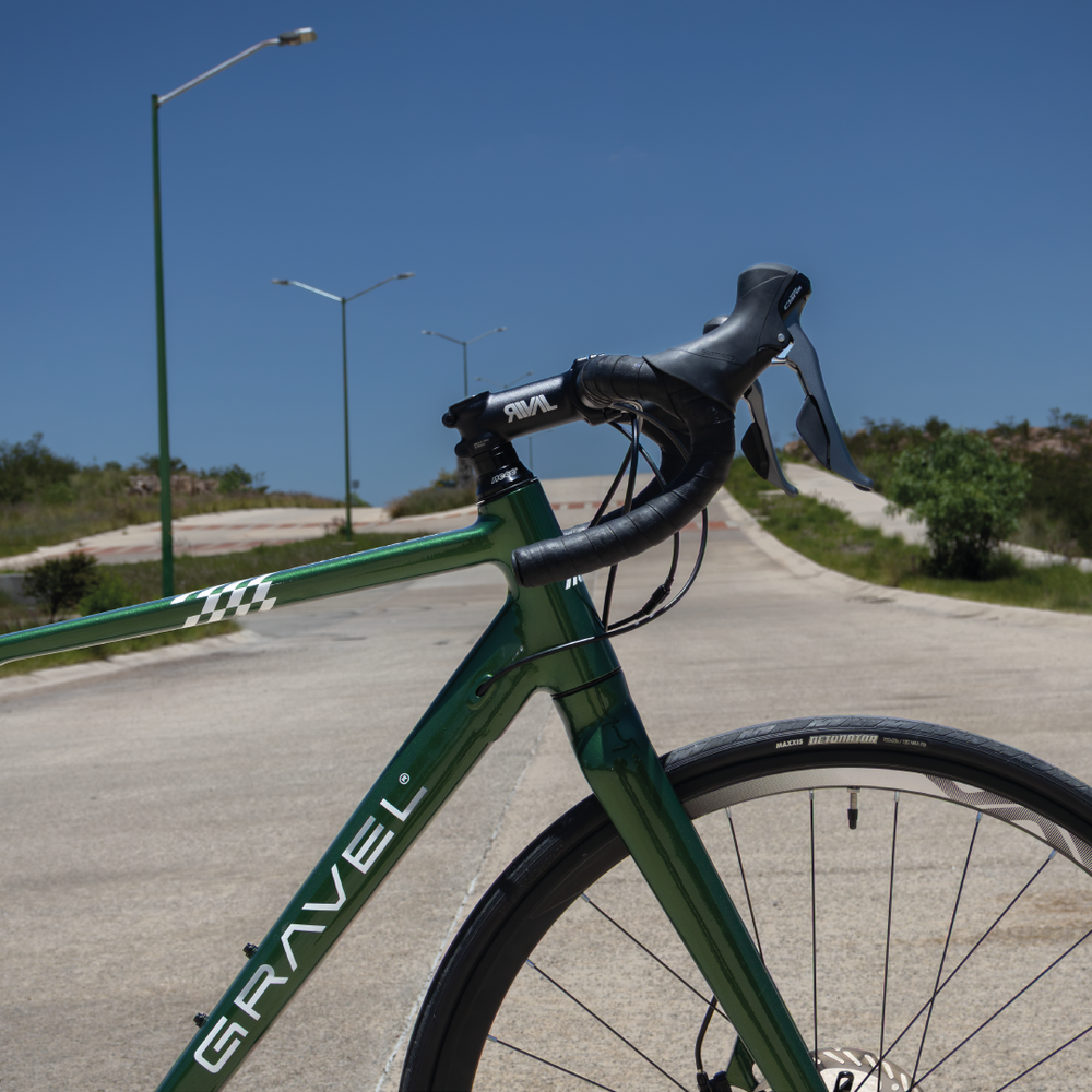 ARMSTRONG 700