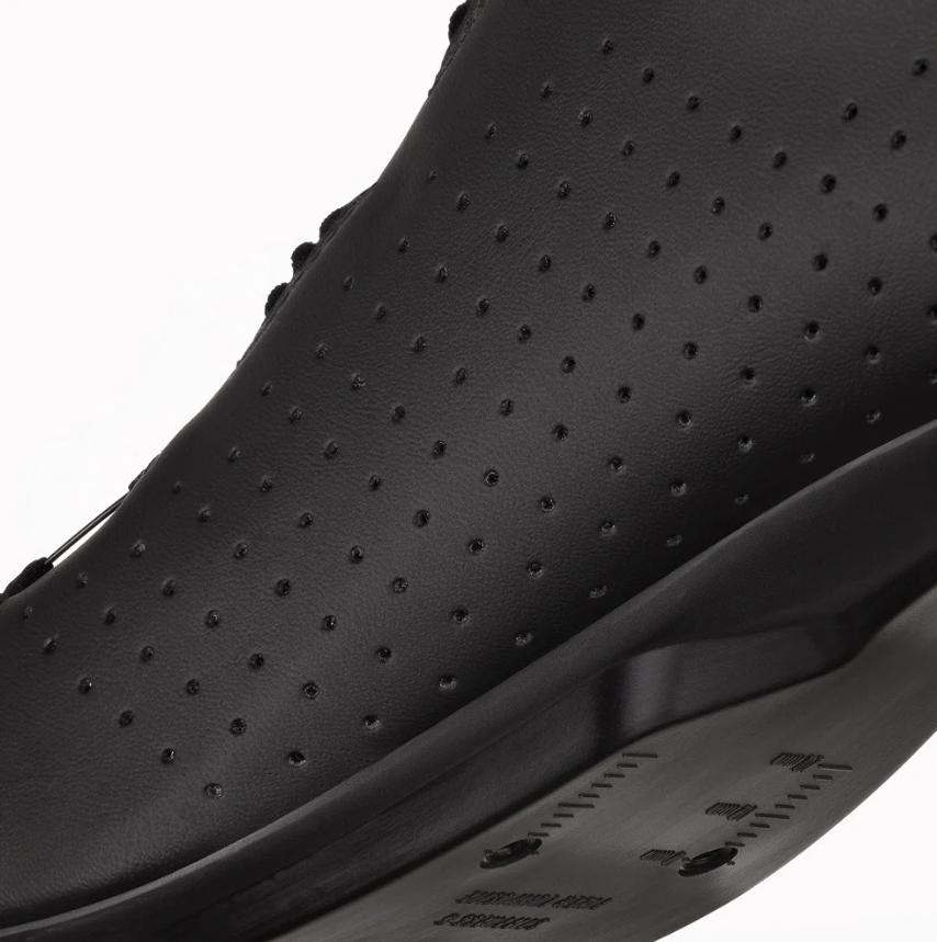 ZAPATO RUTA FIZIK VENTO OMNA
